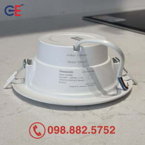 Đèn downlight âm trần Panasonic DN cảm biến 12W