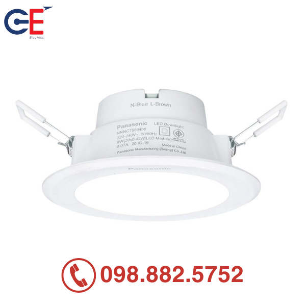 Đèn downlight âm trần Panasonic DN cảm biến 12W
