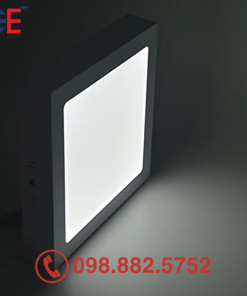 Đèn Led ốp trần Outbow Panasonic vuông 18W