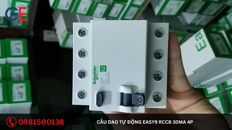 Cấu tạo về cầu dao tự động Easy9 RCCB 30mA 4P Schneider