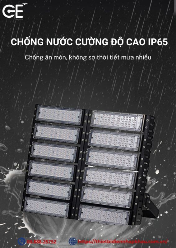 Đèn pha ngoài trời 1000W Philips chống nước cường độ cao