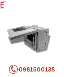 Hộp có nắp che mưa lắp nổi 3 thiết bị Panasonic WEG8973SW